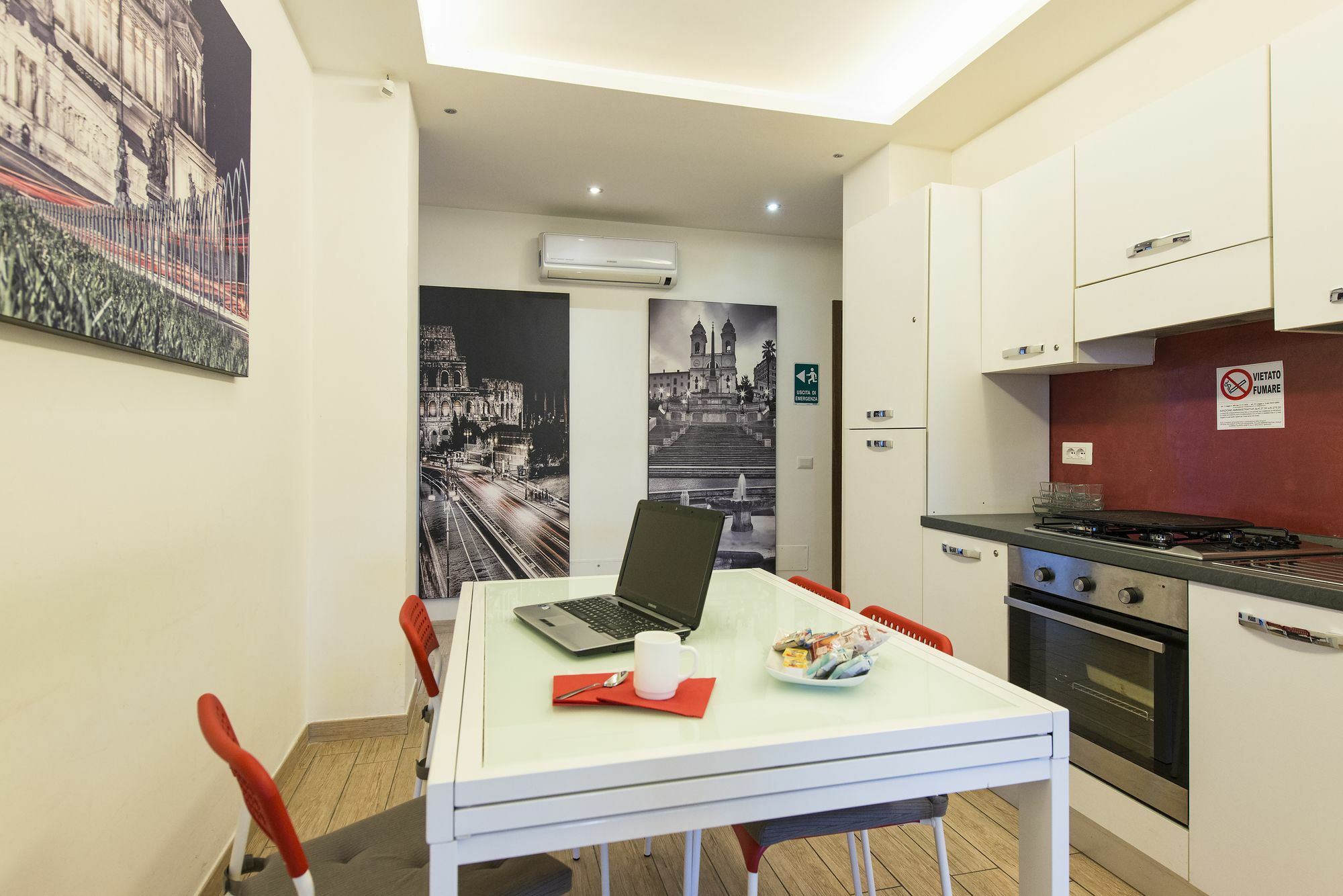 Stardust Boutique House Hotel Rome Exterior photo